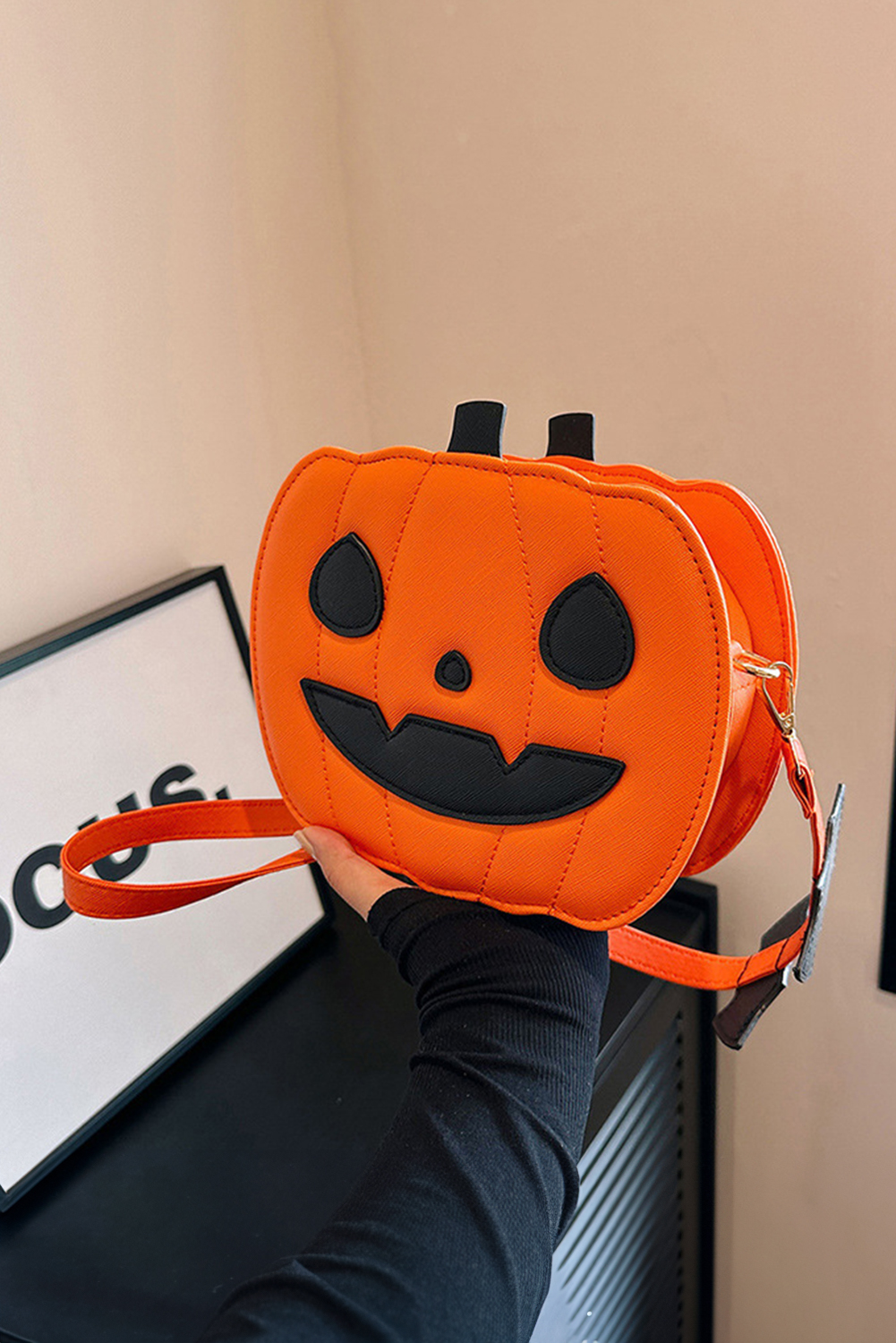 Carrot Devilish Halloween Pumpkin PU Leather Stitched Shoulder Bag - loveforevers