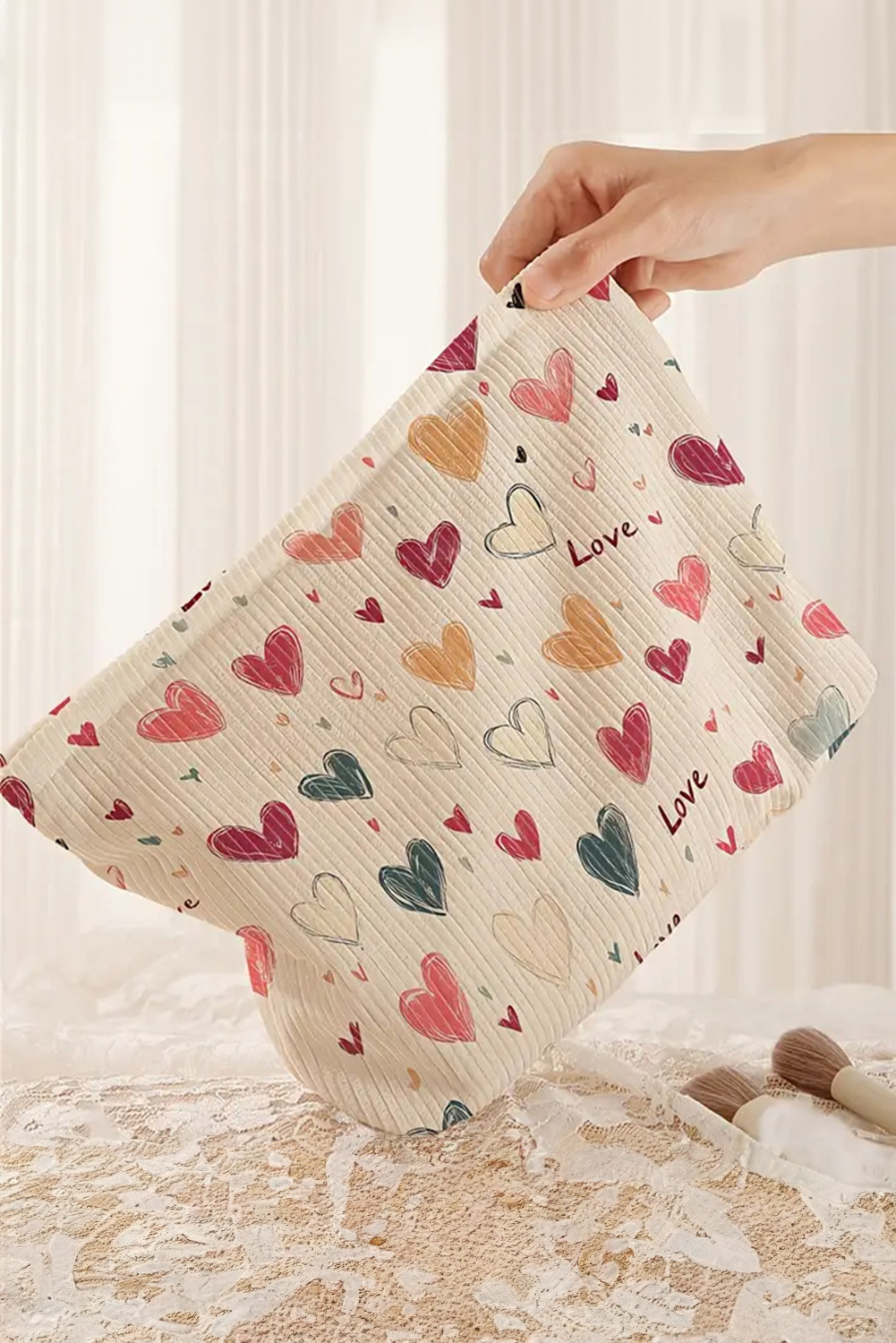 White Love Heart Print Ribbed Canvas Makeup Bag - loveforevers