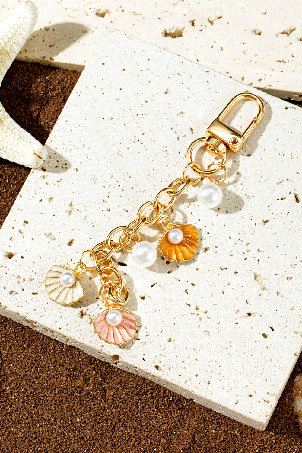 Gold Vacation Shell Pearl Chaining Keychain - loveforevers