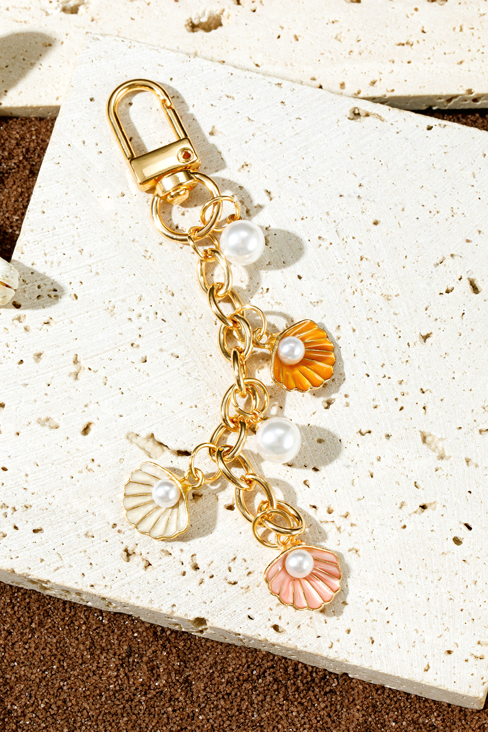 Gold Vacation Shell Pearl Chaining Keychain - loveforevers