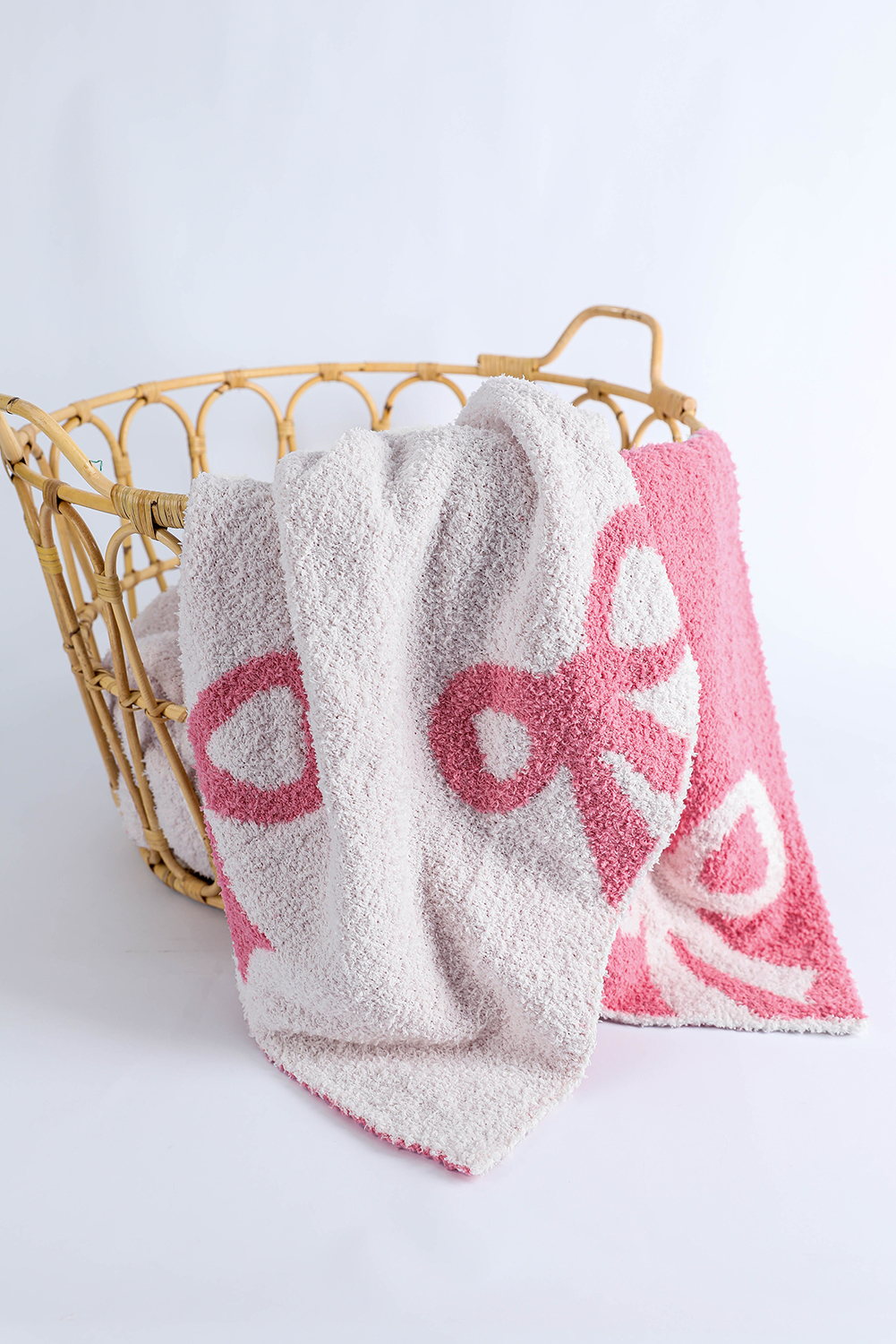Pink Bow Printed Cozy Soft Throw Blanket - loveforevers