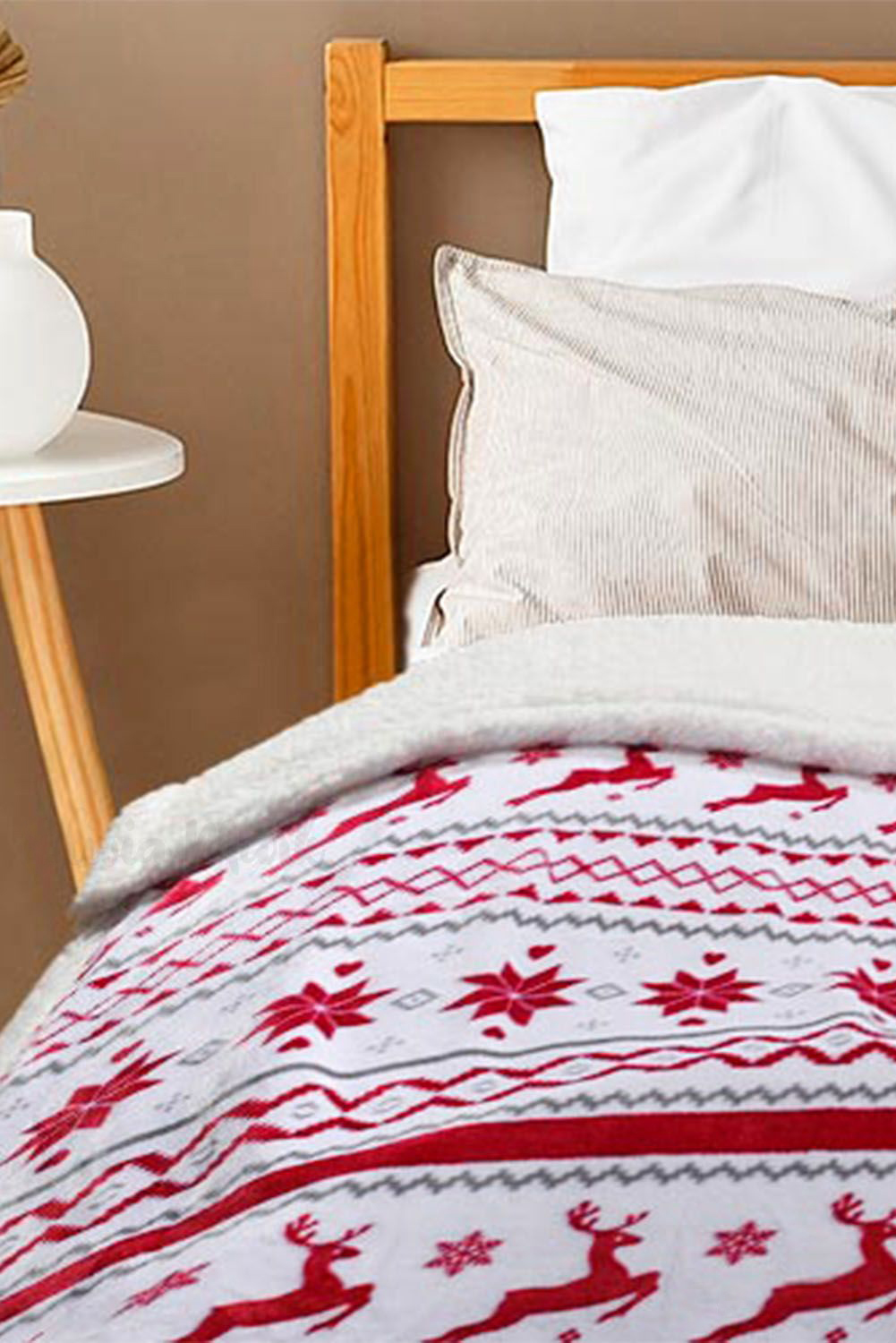 White Christmas Reindeer Snowflake Printed Sherpa Blanket - loveforevers