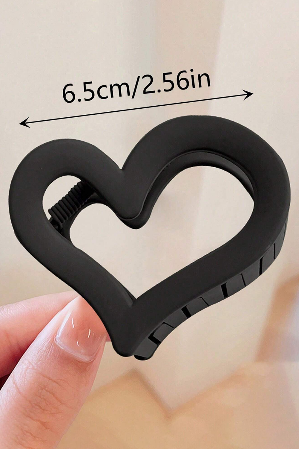 Black Cutout Heart Shape Frosted Small Hair Clip - loveforevers