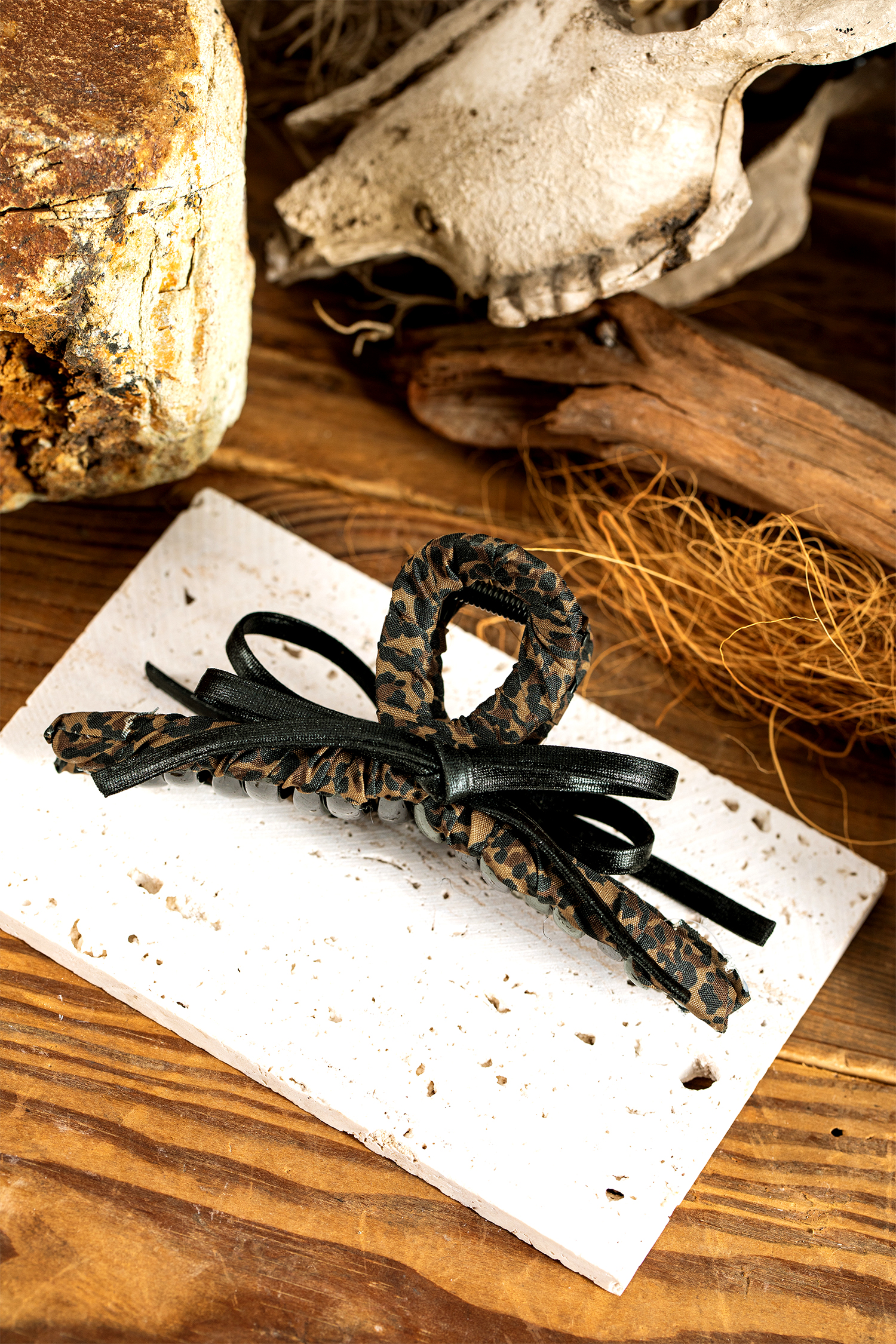 Thai Curry Leopard Cloth Wrap Over Contrast Bow Detail Hair Claw Clip - loveforevers