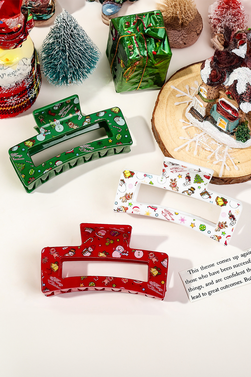 Racing Red Cartoon Christmas Pattern Print Hollow Out Hair Clip - loveforevers