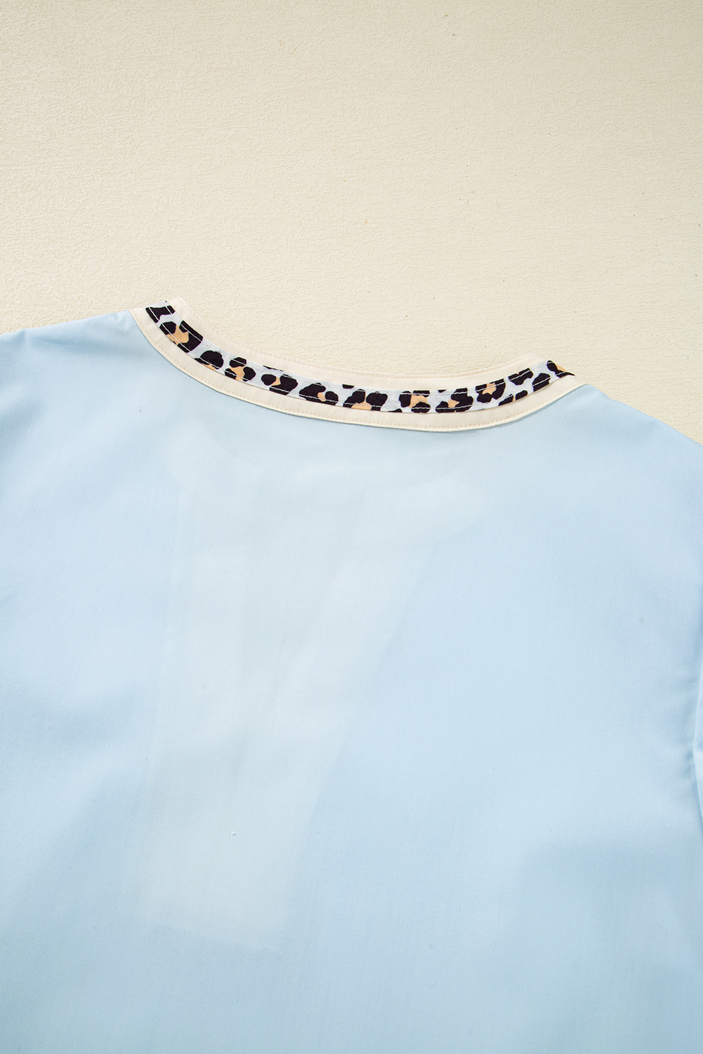 Buckskin Contrast Leopard Trim Split Neck Puff Sleeve Blouse - loveforevers