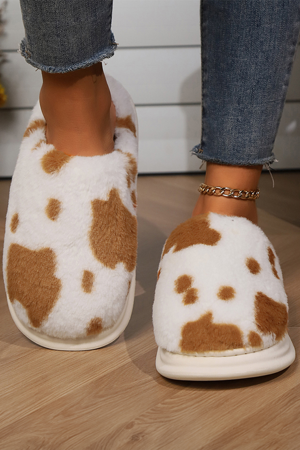 Chestnut Cow Spot Printed Plush Home Slippers - loveforevers