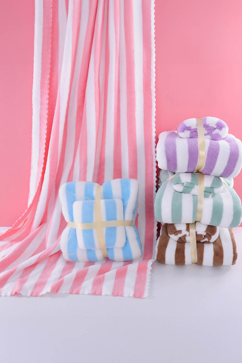 Pink Striped Plush Bath Towel Set - loveforevers