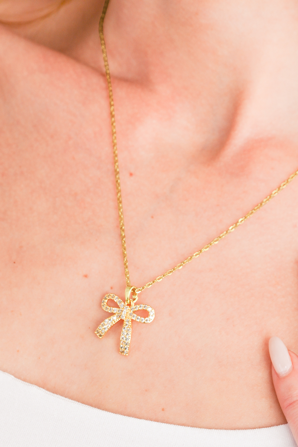 Gold Plated Rhinestone Bowknot Pendant Necklace - loveforevers
