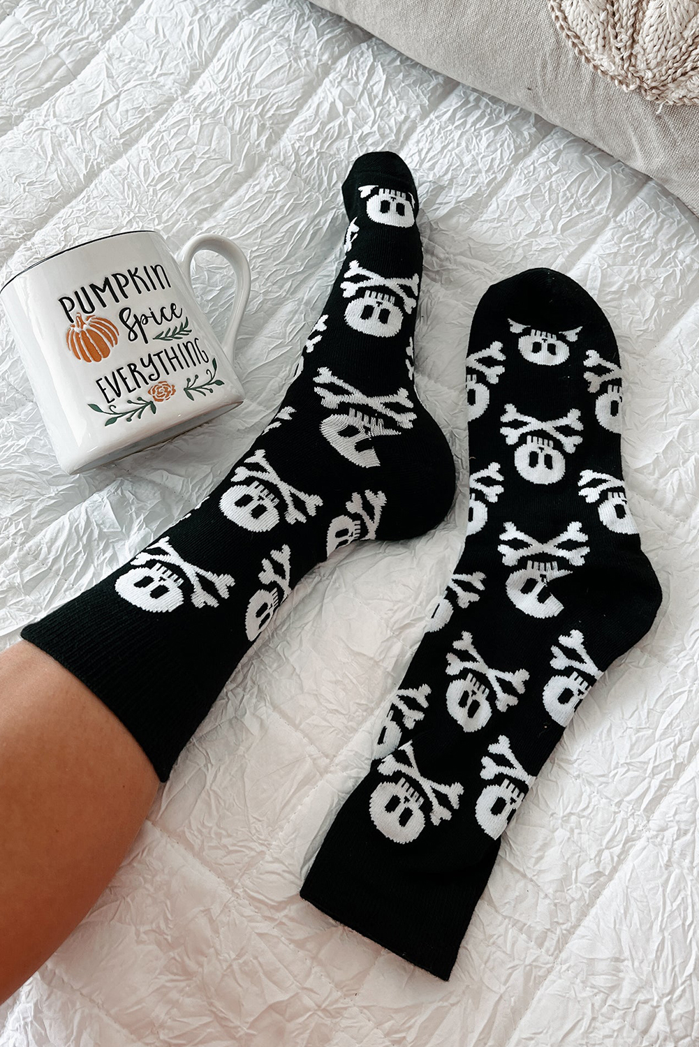 Color black Halloween Skull & Crossbones Crew Socks - loveforevers