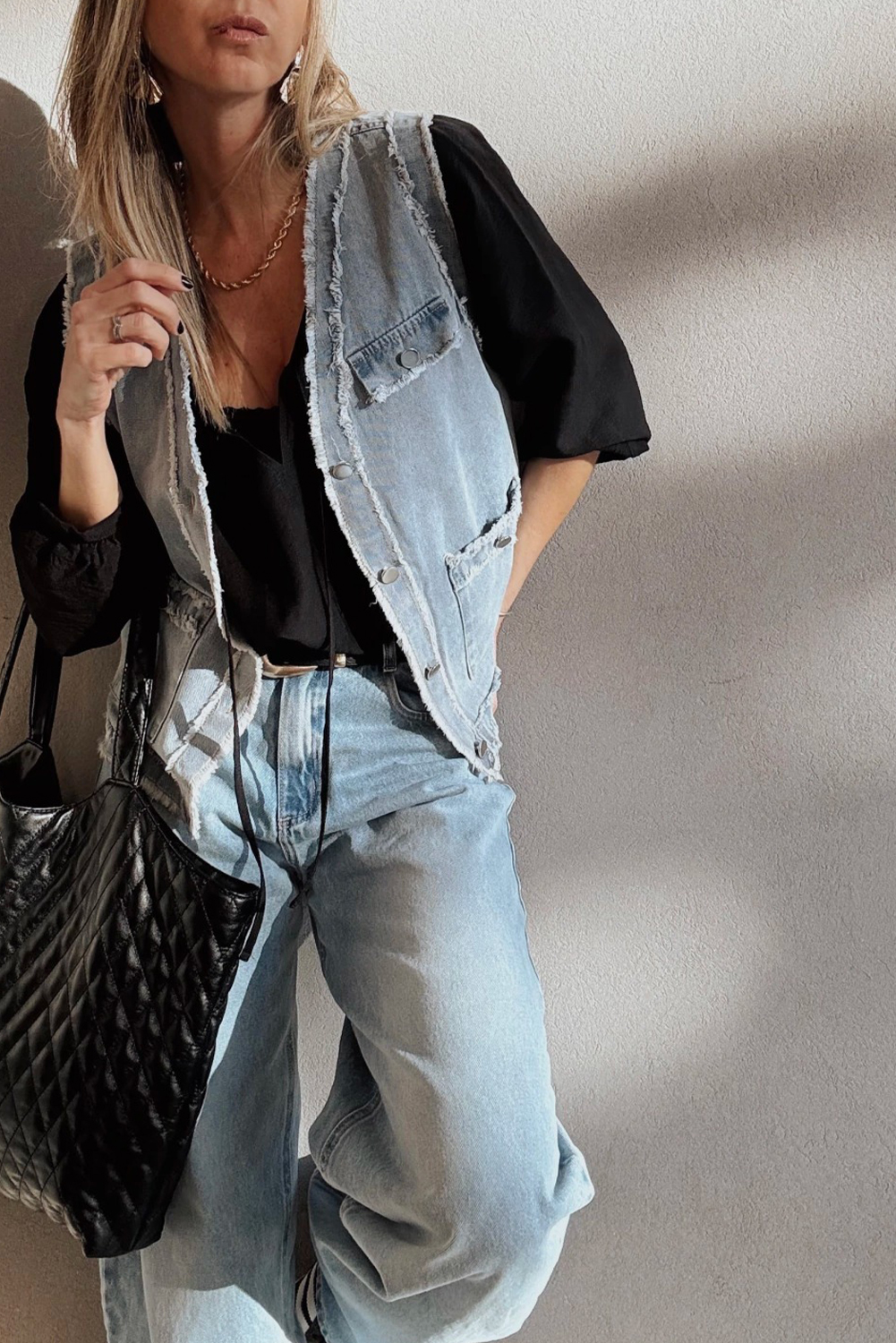 Beau Blue Frayed Edge Flap Pockets Denim Vest Jacket - loveforevers