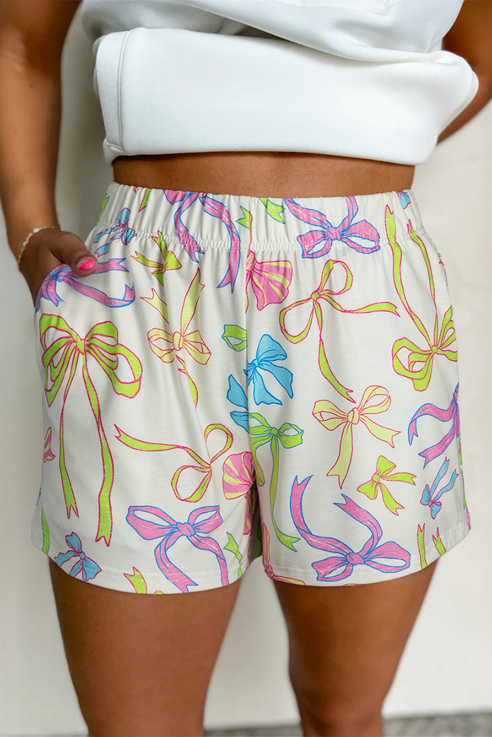 White Cheerful Bow Print Elastic Pull On Casual Shorts - loveforevers