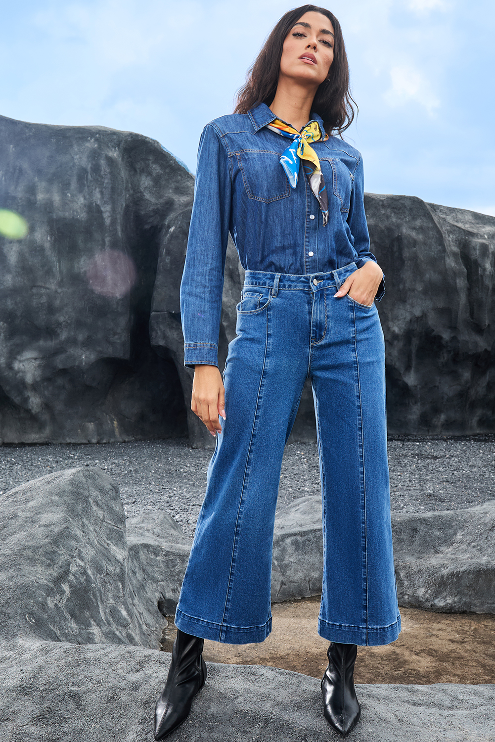 Black Plain Seam Detail Flared Bottom Ankle Length Jeans - loveforevers