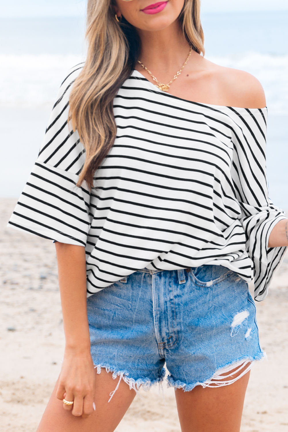 Black Stripe Half Sleeve Scoop Neck Loose Top - loveforevers