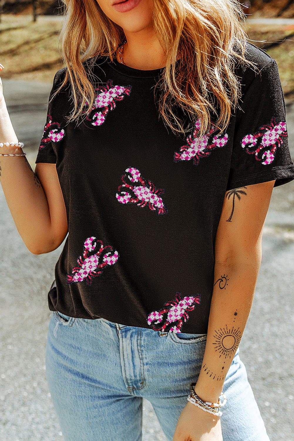 Black Sequin Crawfish Patched Crew Neck Tee - loveforevers