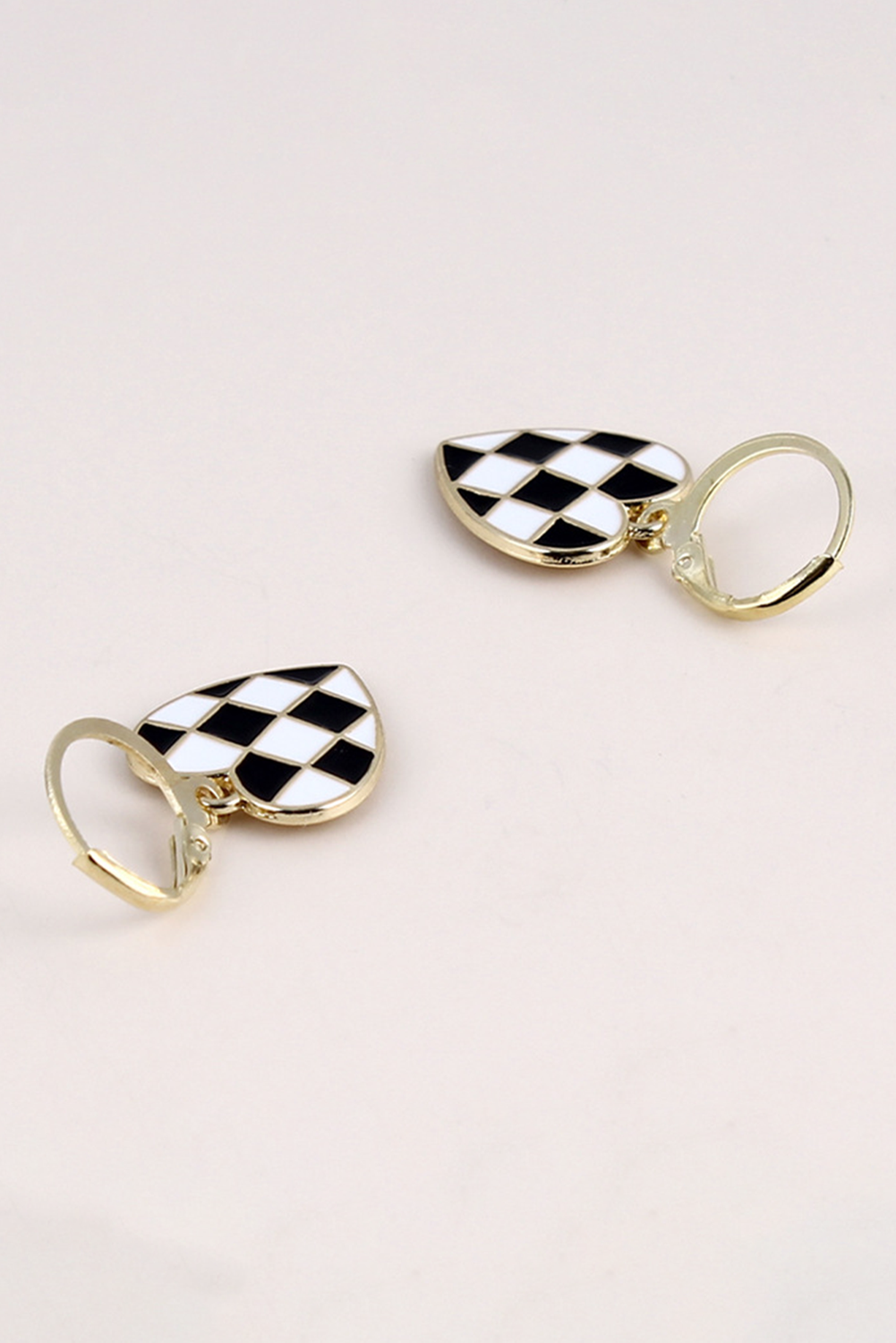 Black Checkered Heart Shape Hoop Dangle Earrings - loveforevers