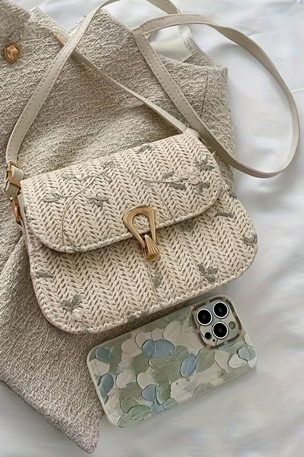 Jet Stream Delicate Weave Detail One Shoulder Bag - loveforevers