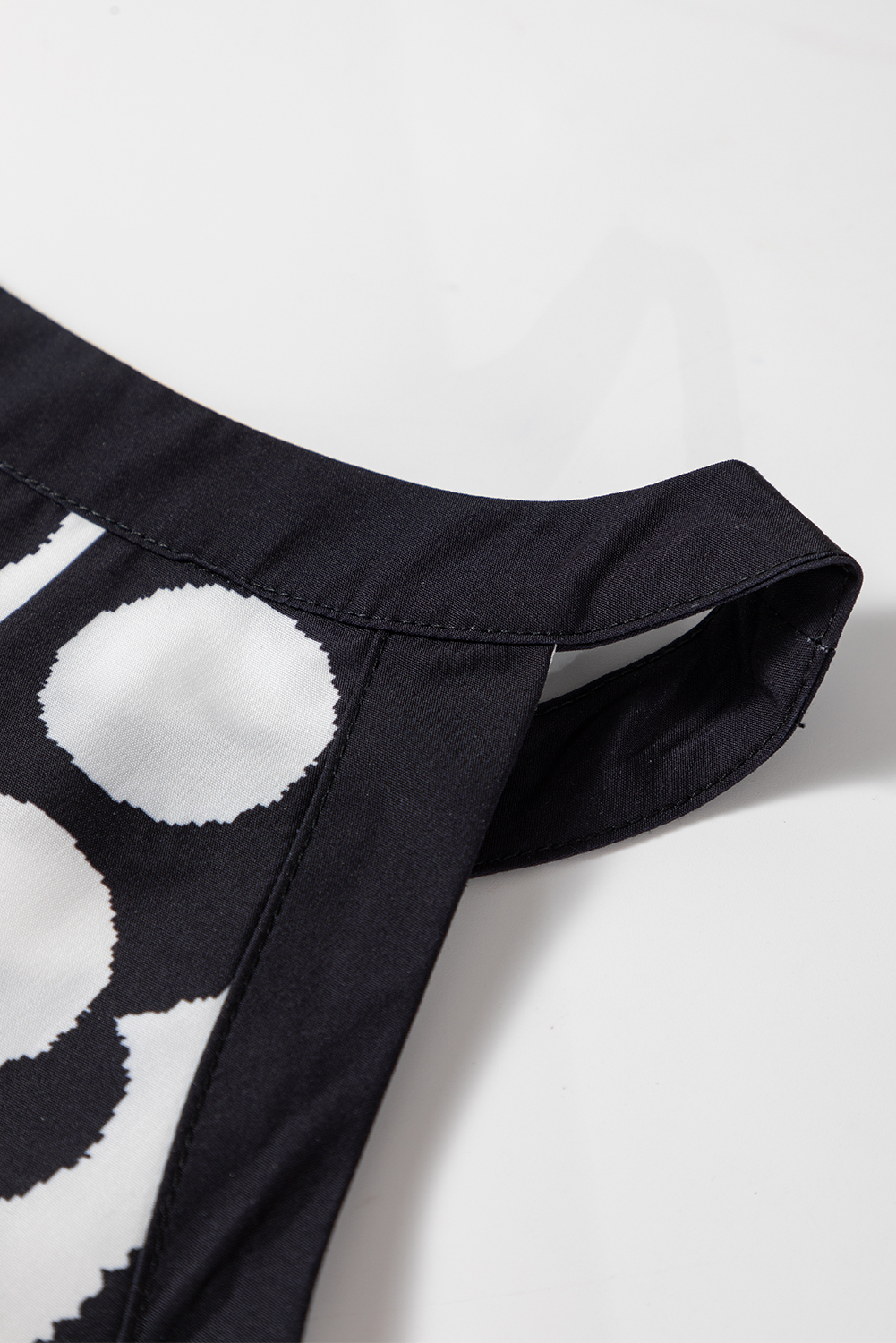Black Abstract Dot Flower Print Tank Top - loveforevers