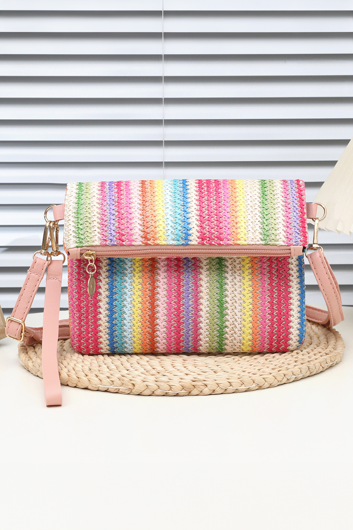 White Daisy Flower Straw Woven Zip Folded Magnetic Button Shoulder Bag - loveforevers