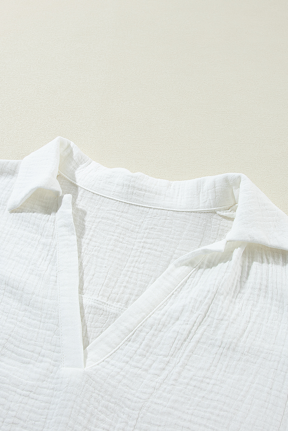 White Crinkled Lace Splicing Sleeve Collared V Neck Blouse - loveforevers