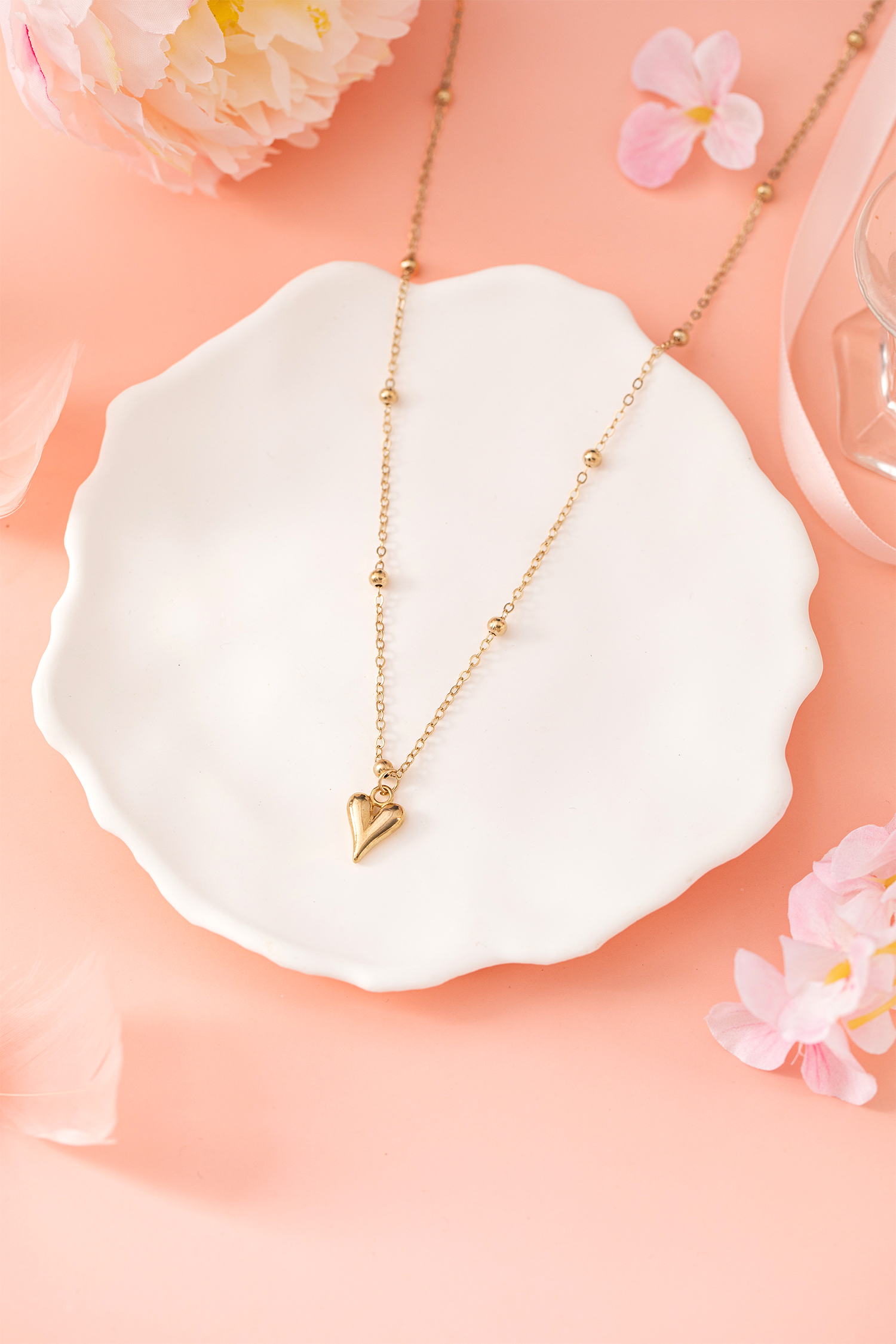 Gold Plated Alloy Puffed Heart Necklace - loveforevers