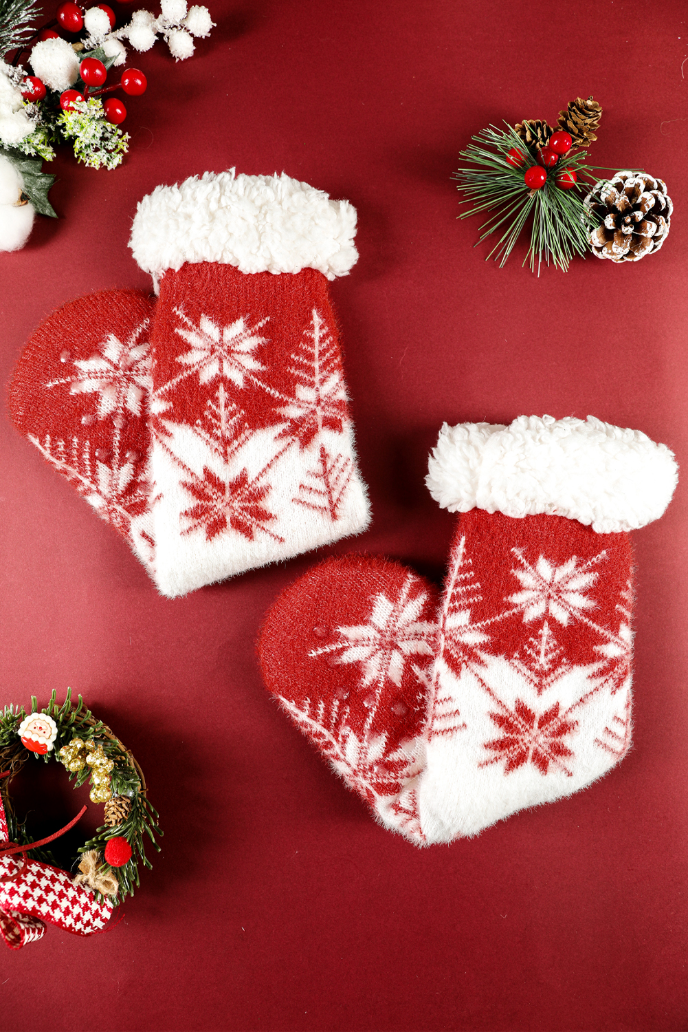 Fiery Red Christmas Snowflake Cozy Sherpa Lined Cabin Socks - loveforevers
