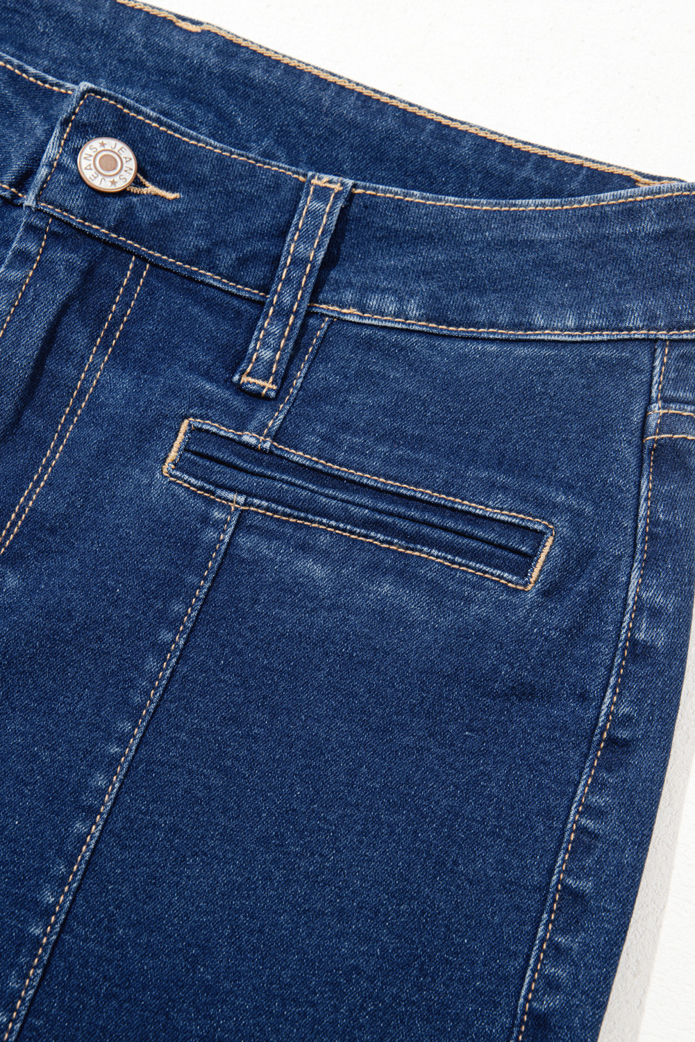 Sail Blue Center Seam Deep Wash Straight Jeans - loveforevers