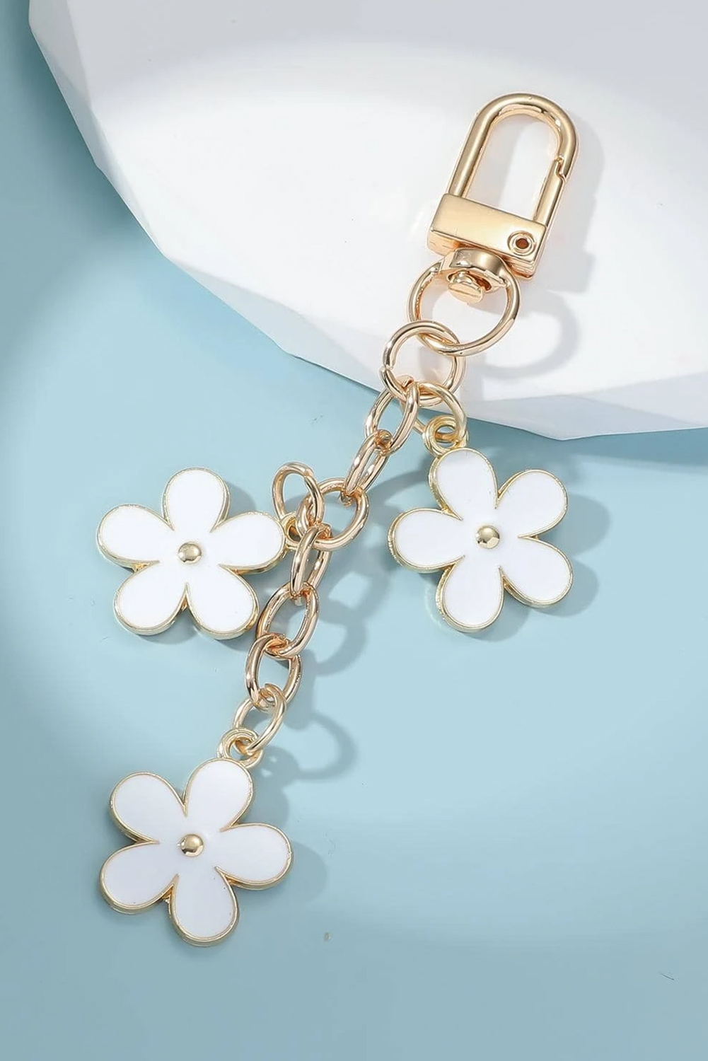 White Cute Flower Shape Ornament Key Buckle - loveforevers
