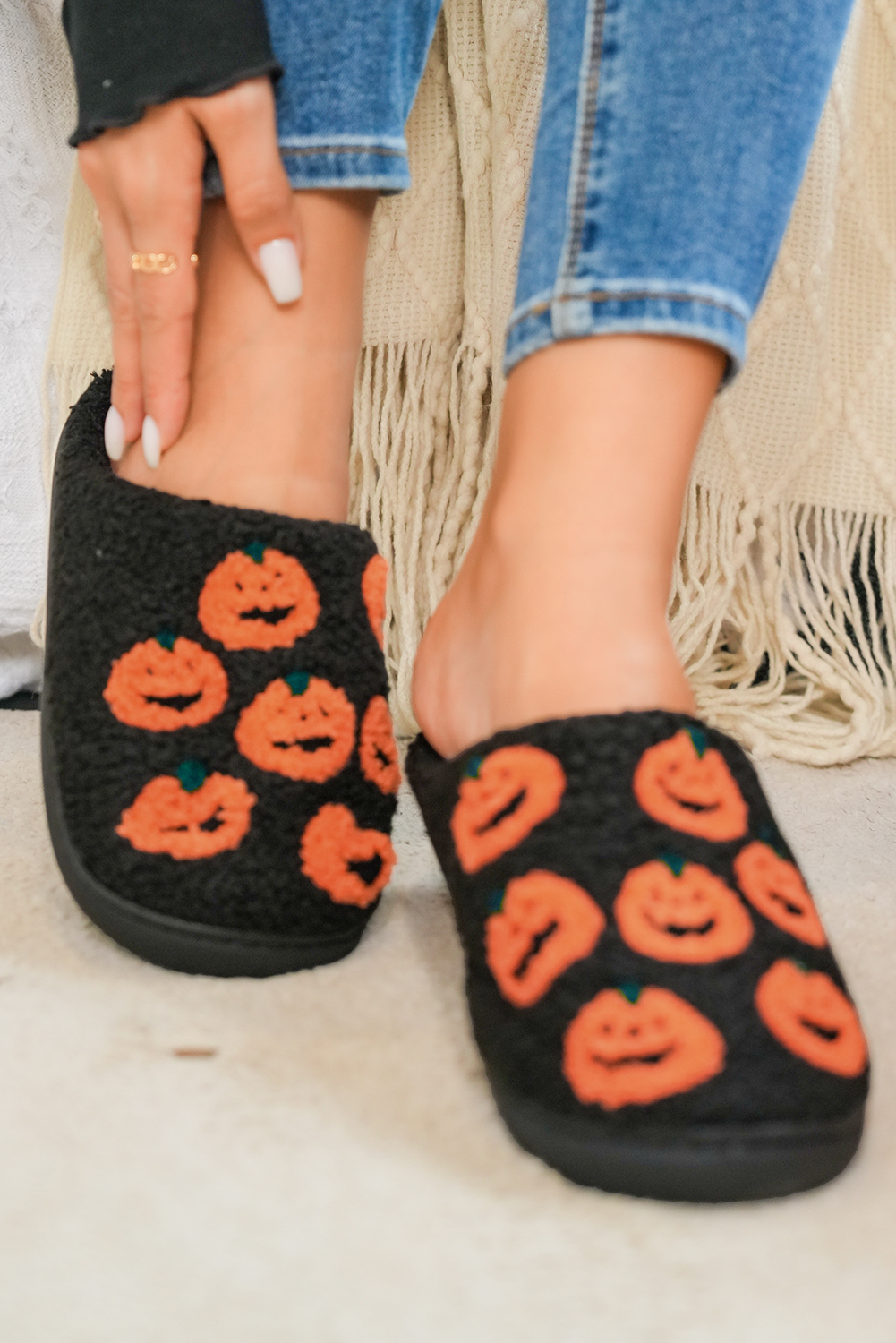 Black Halloween Pumpkin Plush Home Slippers - loveforevers