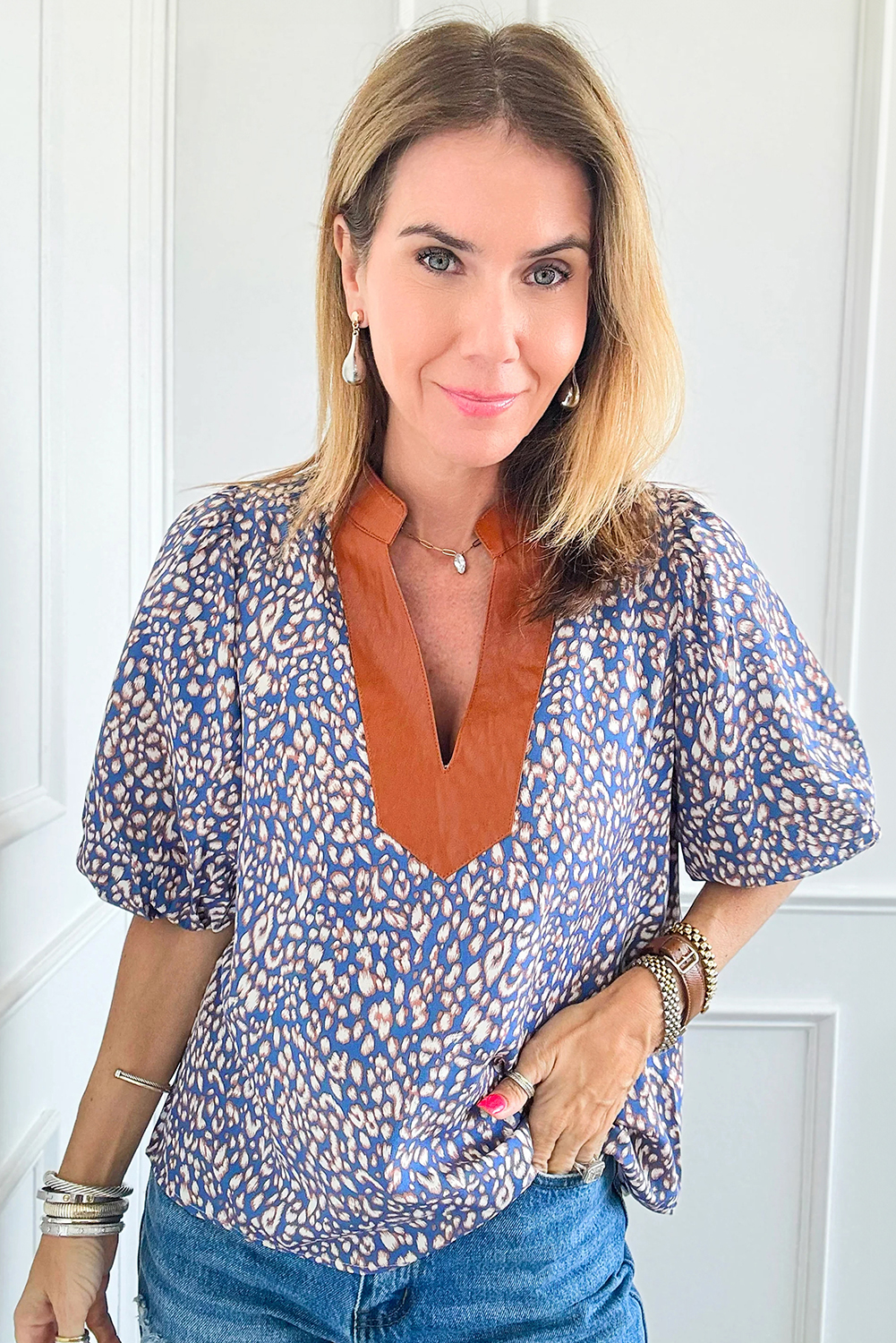 Ashleigh Blue Leopard Print Spot Contrast V Neck Half Puff Sleeve Shirt - loveforevers