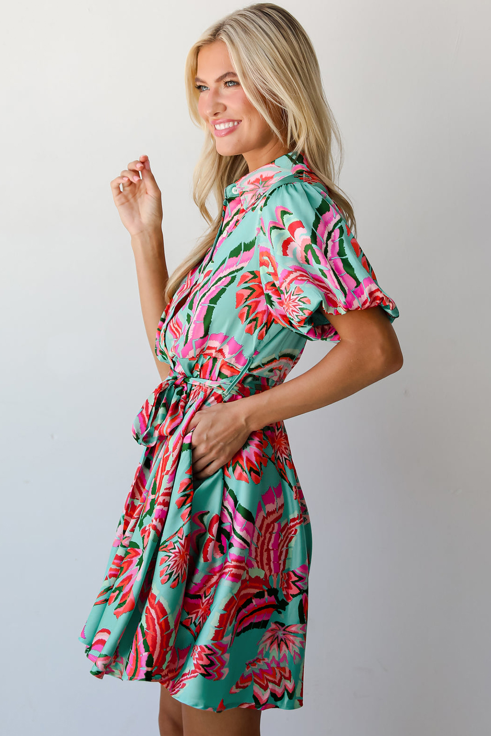 Green Abstract Print Lace-up High Waist Buttoned Mini Dress - loveforevers