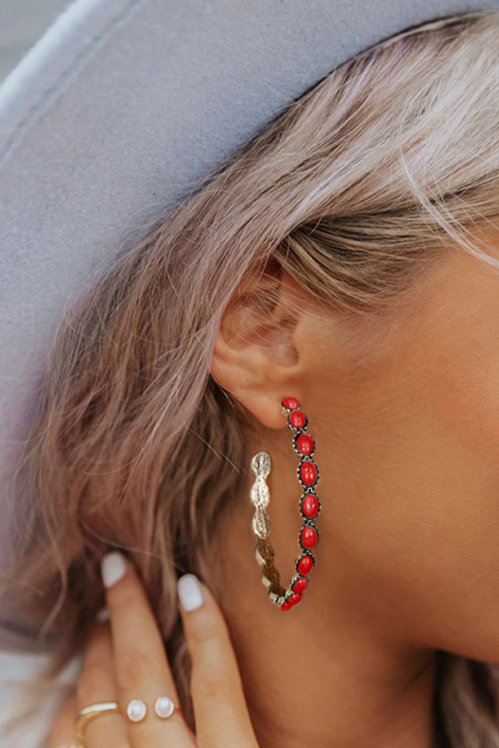 Fiery Red Gem Inlay Retro C-shape Earrings - loveforevers