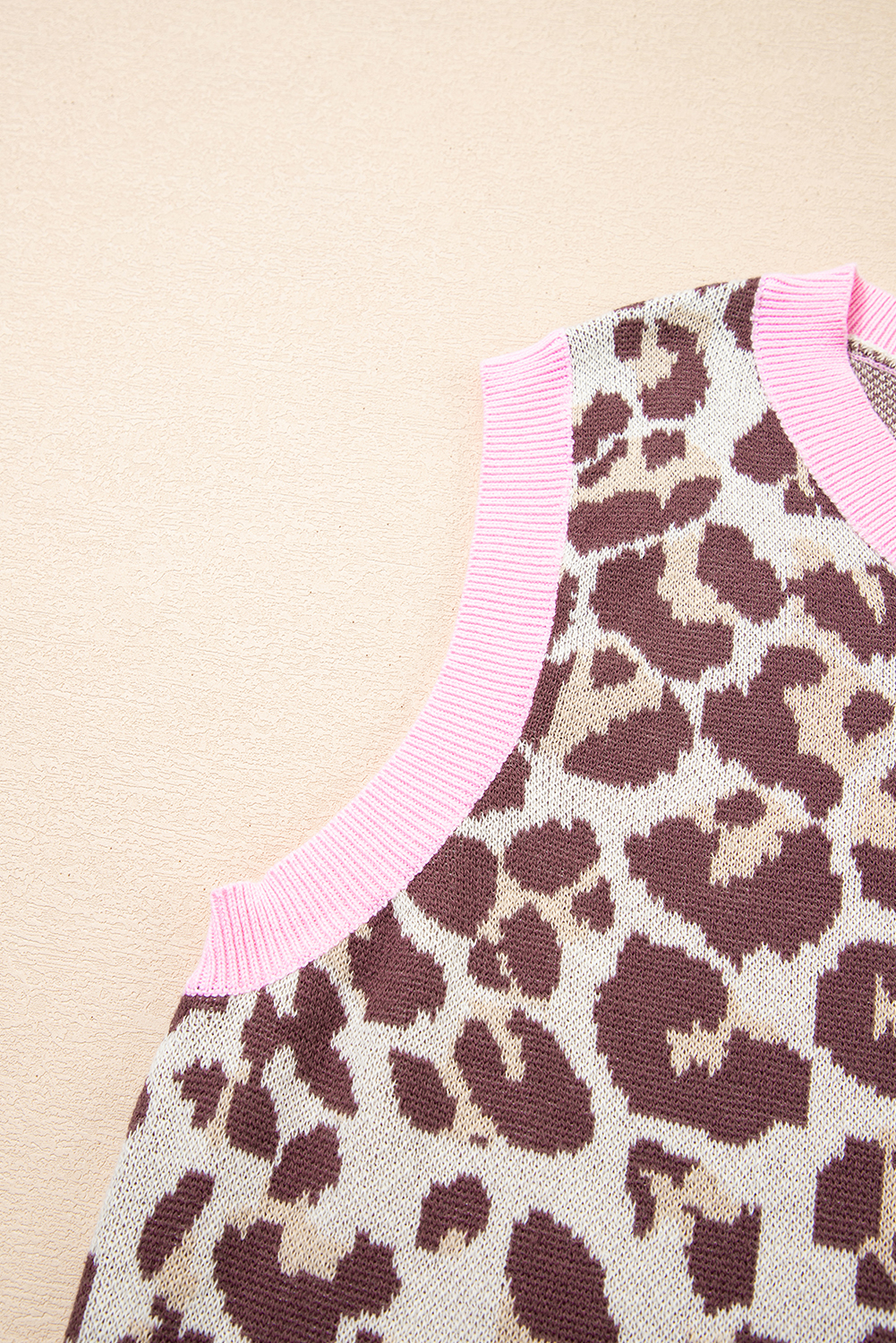 Brown Leopard Pattern Contrast Ribbed Trim Sweater Vest - loveforevers