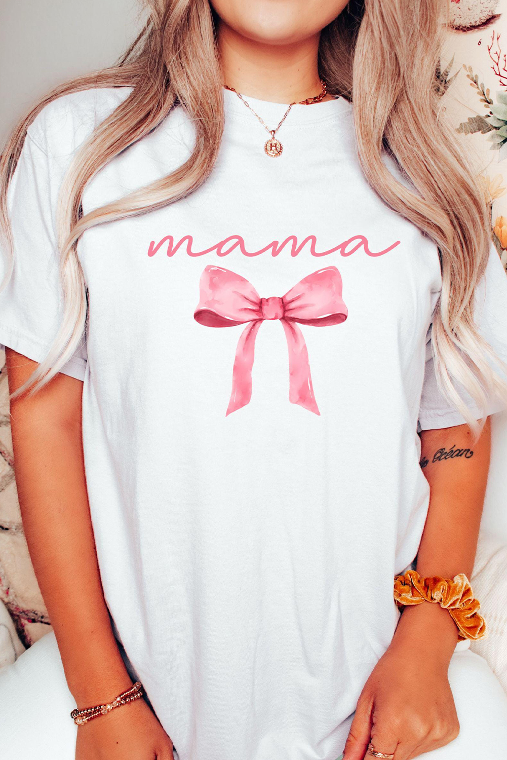 White MAMA Bowknot Graphic Crewneck Tee - loveforevers