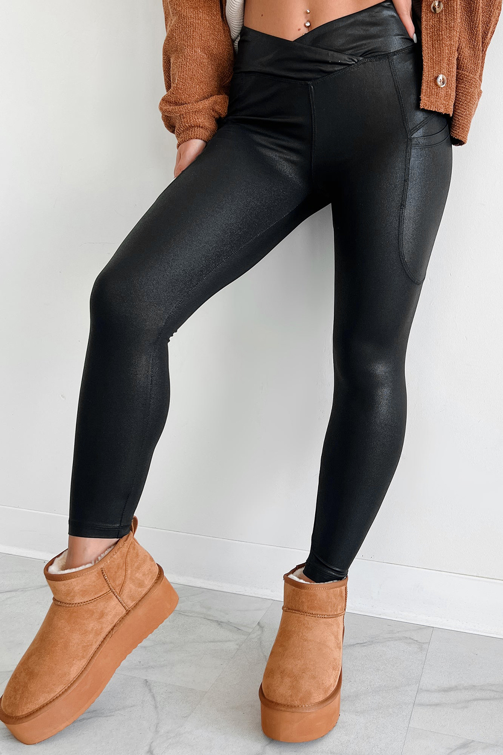 Black V Crossover High Waist Pocketed Leggings - loveforevers