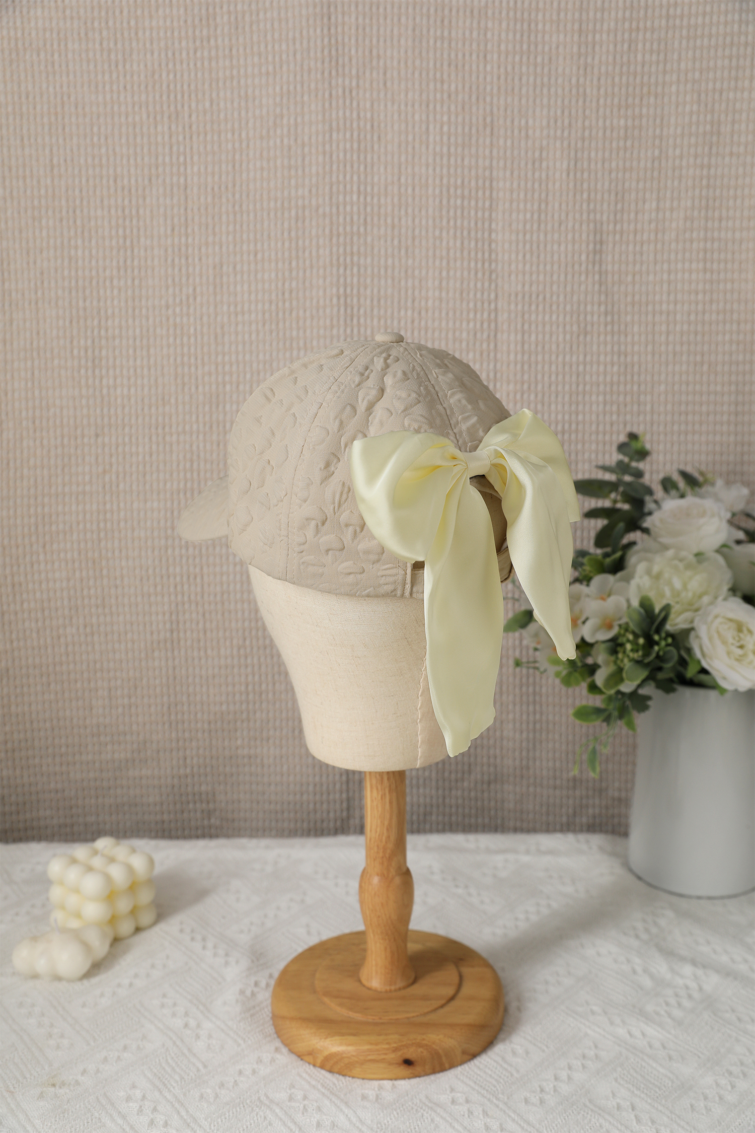 White Ribbon Bow Detail Textured Baseball Cap - loveforevers