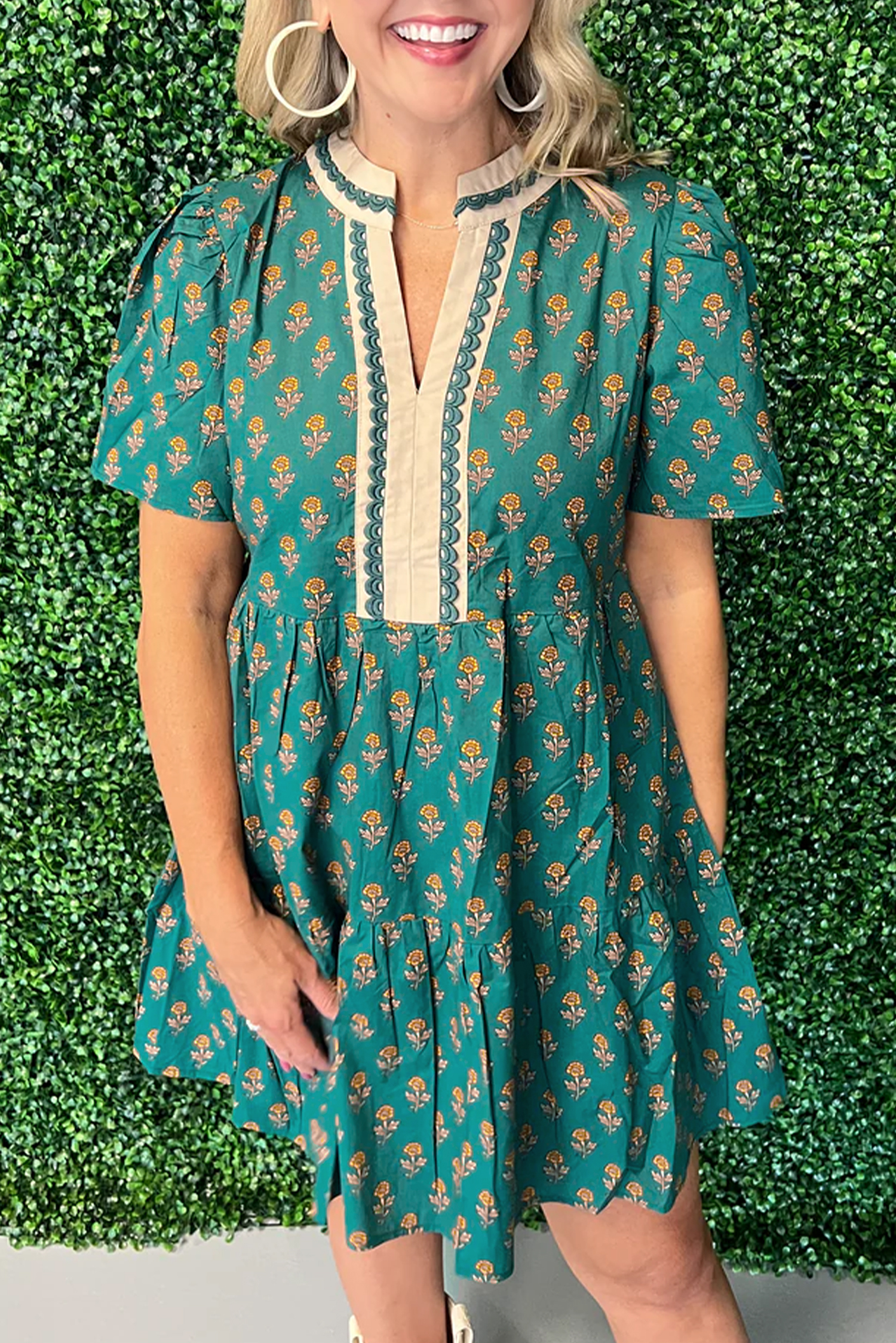Green Contrast Trim V Neck Short Sleeve Floral Dress - loveforevers