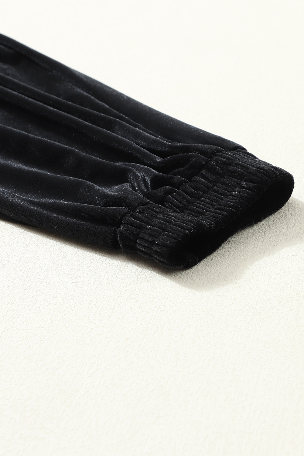 Black Solid Velvet Jogger Pants - loveforevers
