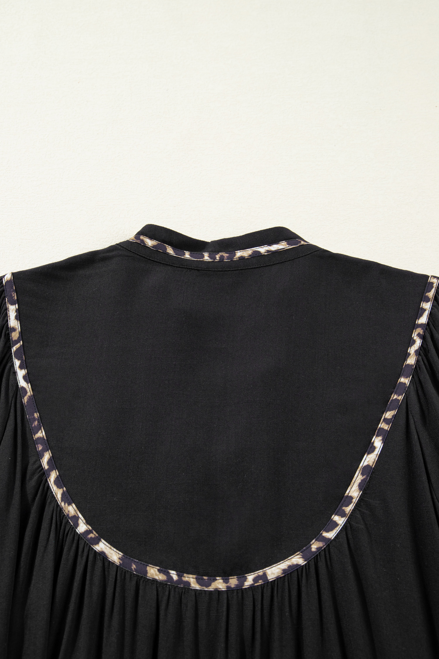 Black Contrast Leopard Trim Split Neck Long Sleeve Casual Midi Dress - loveforevers