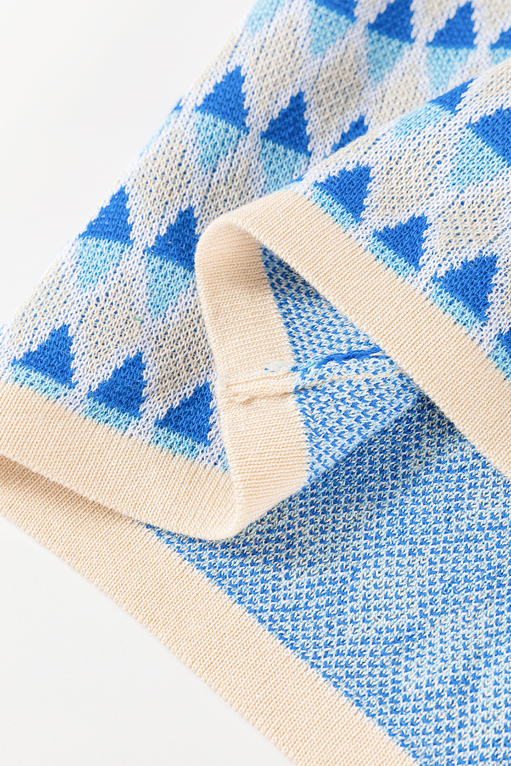 Sky Blue Stripe Geometric Print Round Neck Slim Fit Sweater Vest - loveforevers