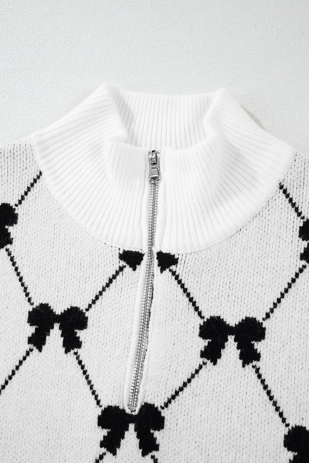 Black Preppy Vibes Bow Print Zipped Collar Sweater Tee - loveforevers