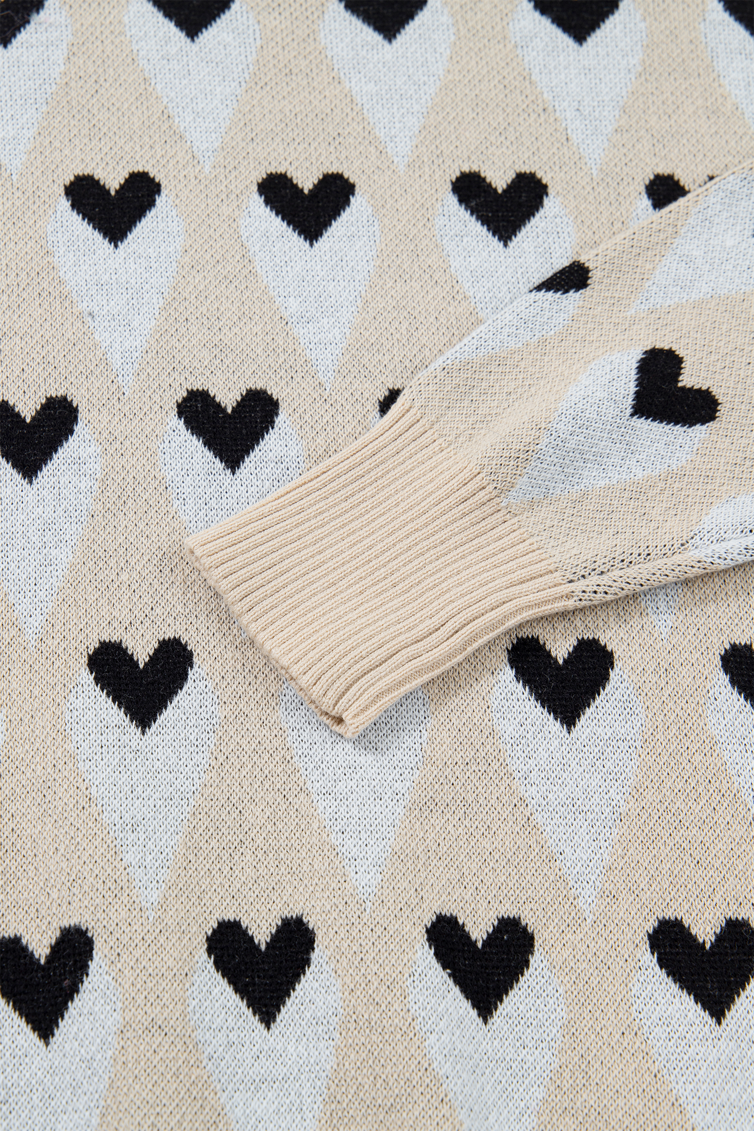 Parchment Geometric Heart Print Ribbed Trim Loose Sweater - loveforevers