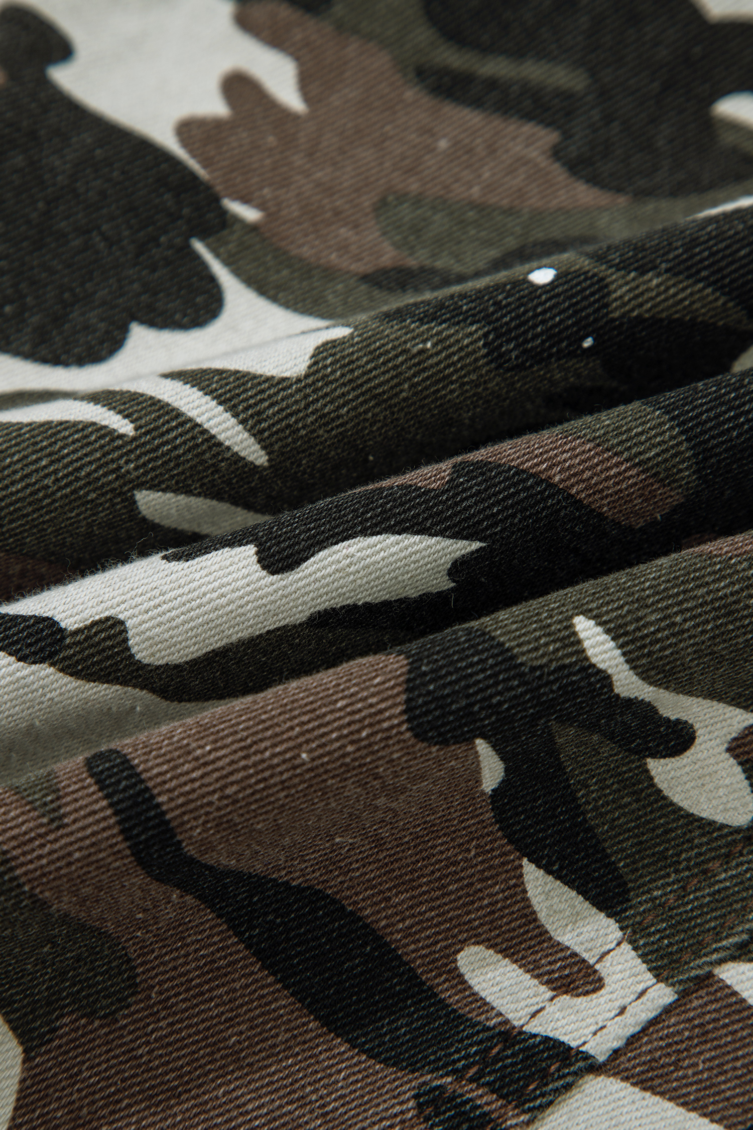 Green Camouflage Print Splashed Distressed Loose Denim Pants - loveforevers