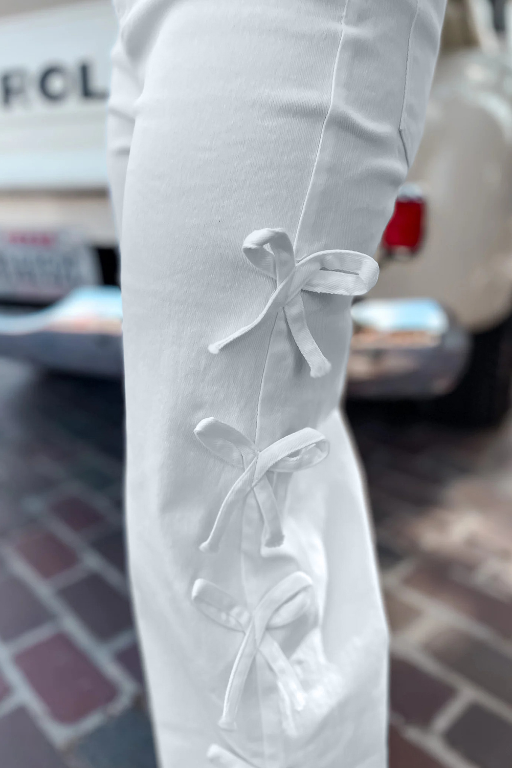 White Bow Knot Side Detail Straight Leg Loose Jeans - loveforevers