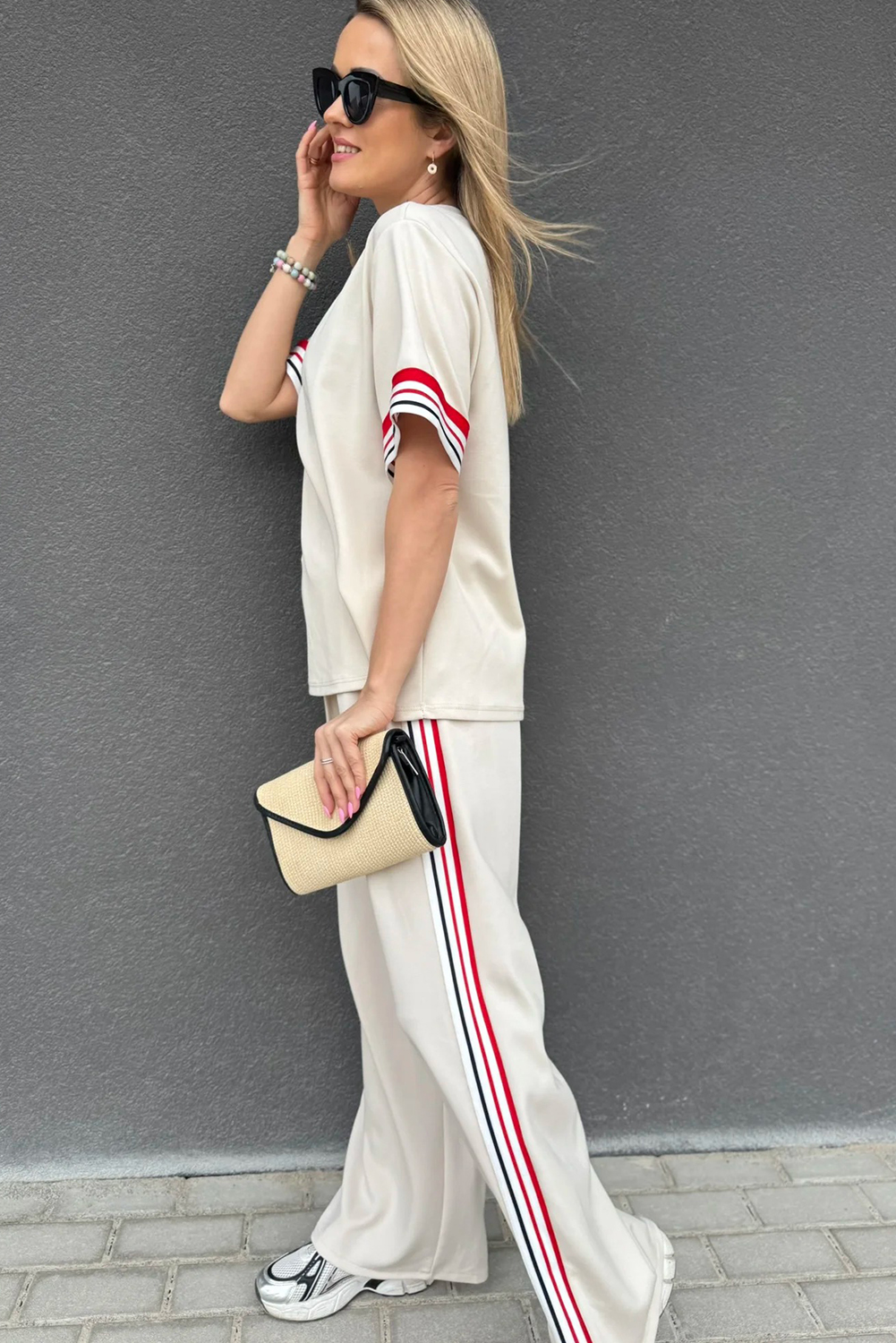 Jet Stream Contrast Striped Trim Crewneck T Shirt Loose Straight Pants Set - loveforevers