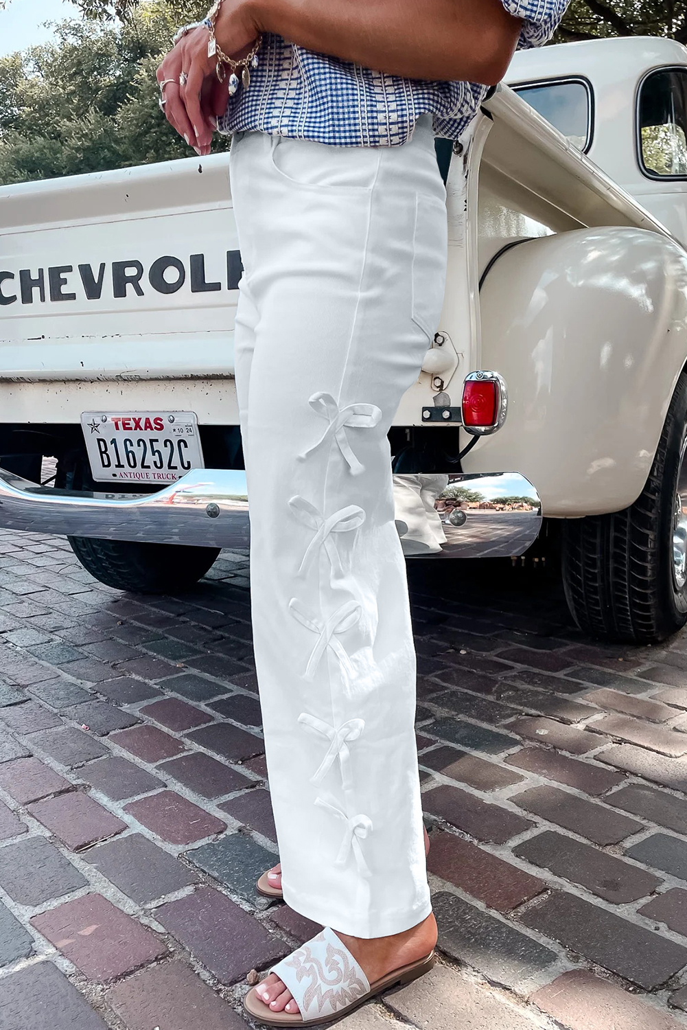 White Bow Knot Side Detail Straight Leg Loose Jeans - loveforevers
