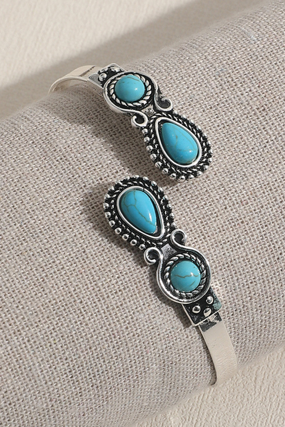 Skobeloff Western Turquoise Stone Bracelet - loveforevers