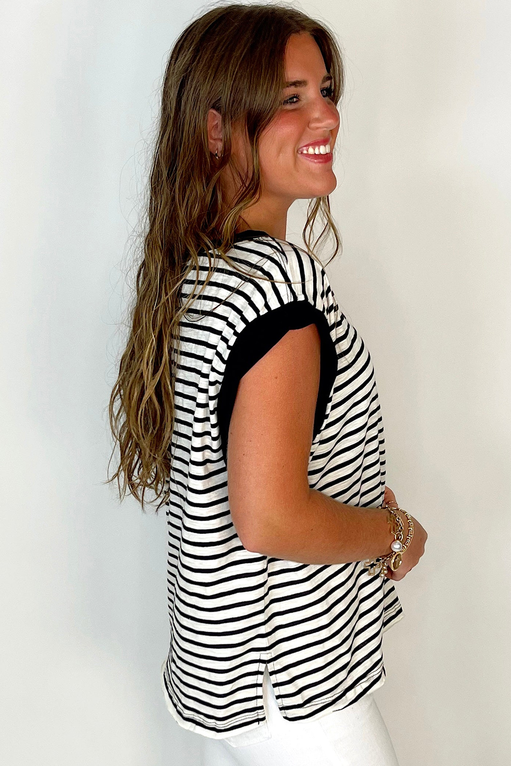 Red Stripe Chest Pocket Patch Round Neck Tank Top - loveforevers