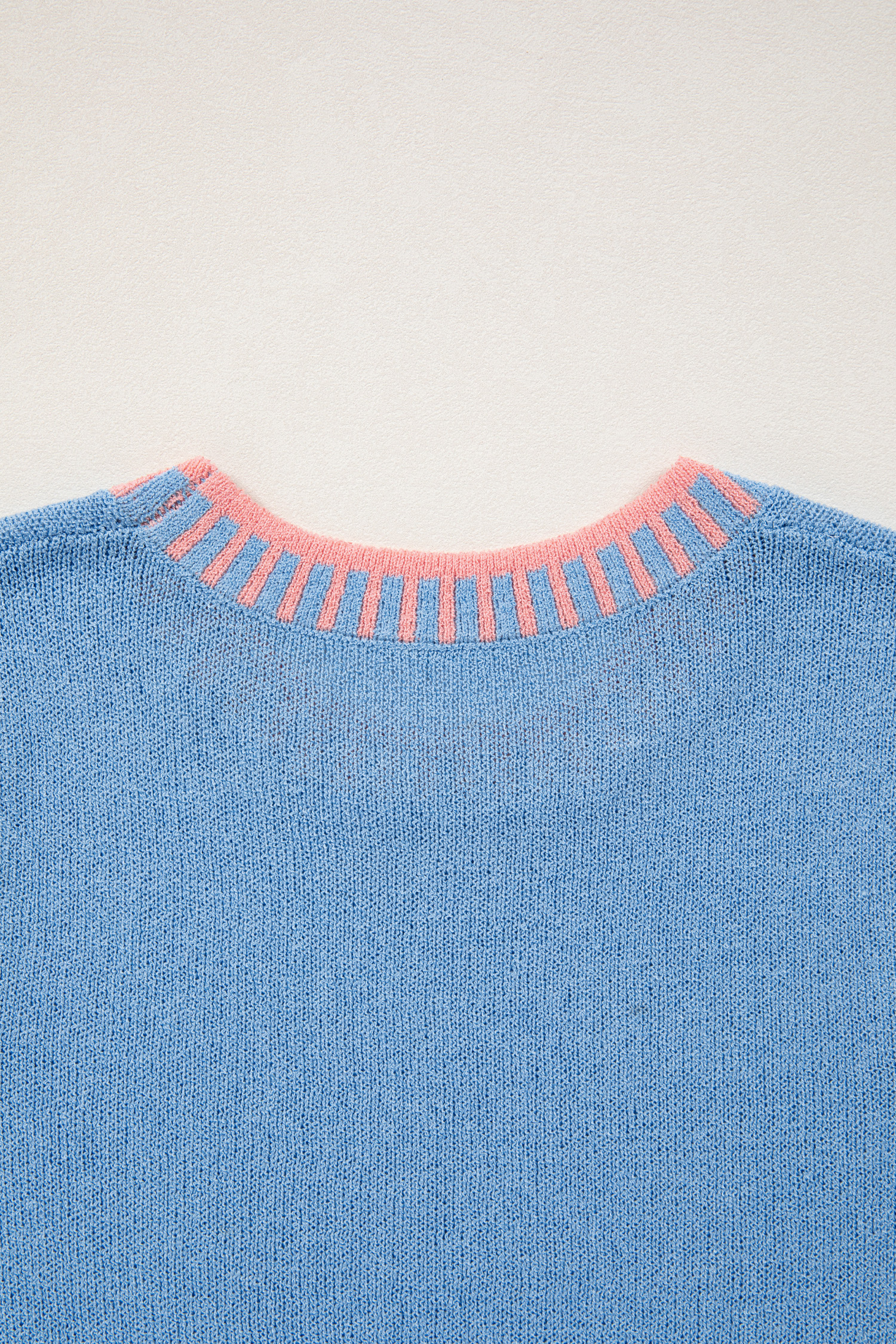 Sky Blue Contrast Trim Round Neck Sleeveless Sweater - loveforevers