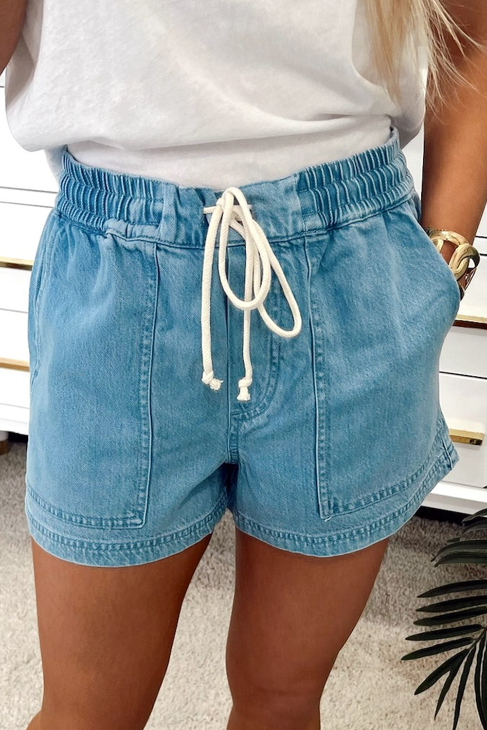 Beau Blue Contrast Drawstring Elastic Waistband Denim Shorts - loveforevers